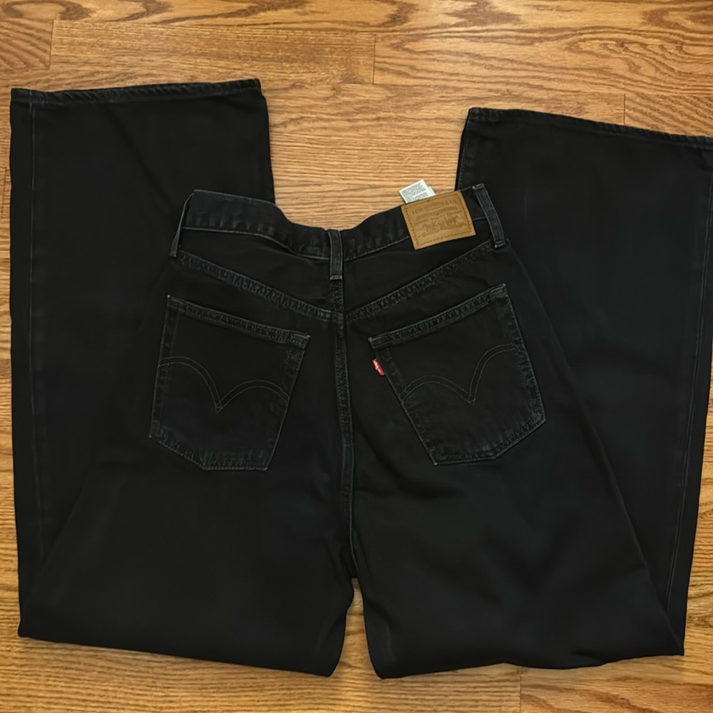 Black Levi’s Ribcage Wide Leg Jeans
